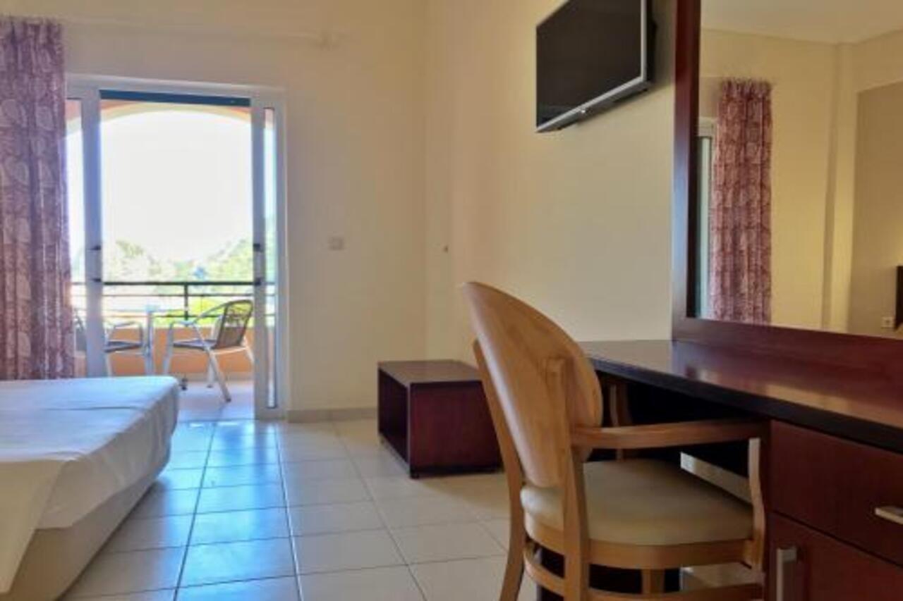 Philoxenia Otel Ermones Dış mekan fotoğraf